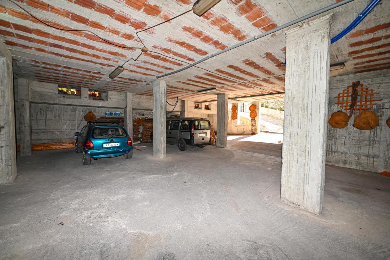 Hotel Epoka Shkodër Exteriér fotografie