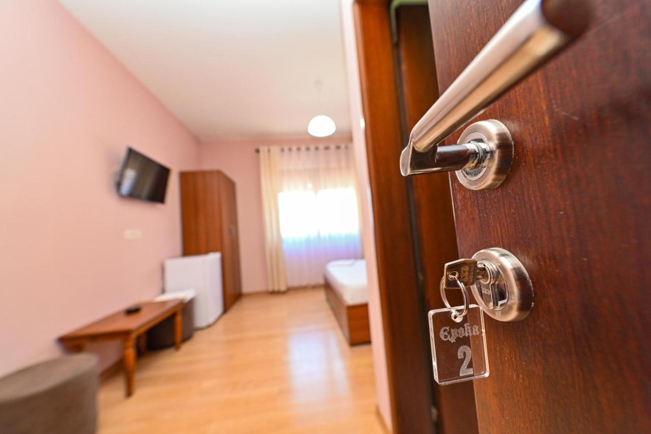 Hotel Epoka Shkodër Exteriér fotografie