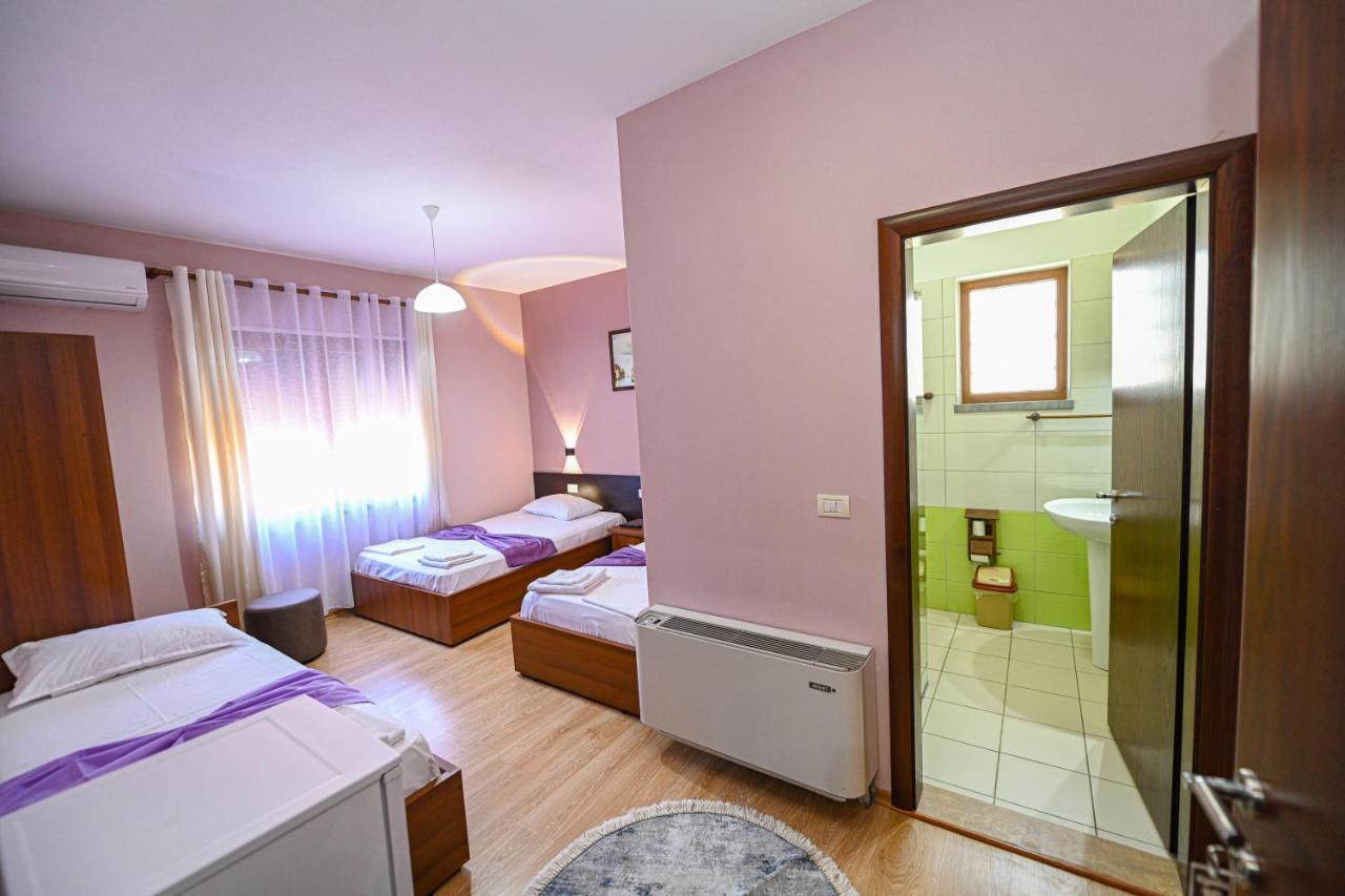 Hotel Epoka Shkodër Exteriér fotografie