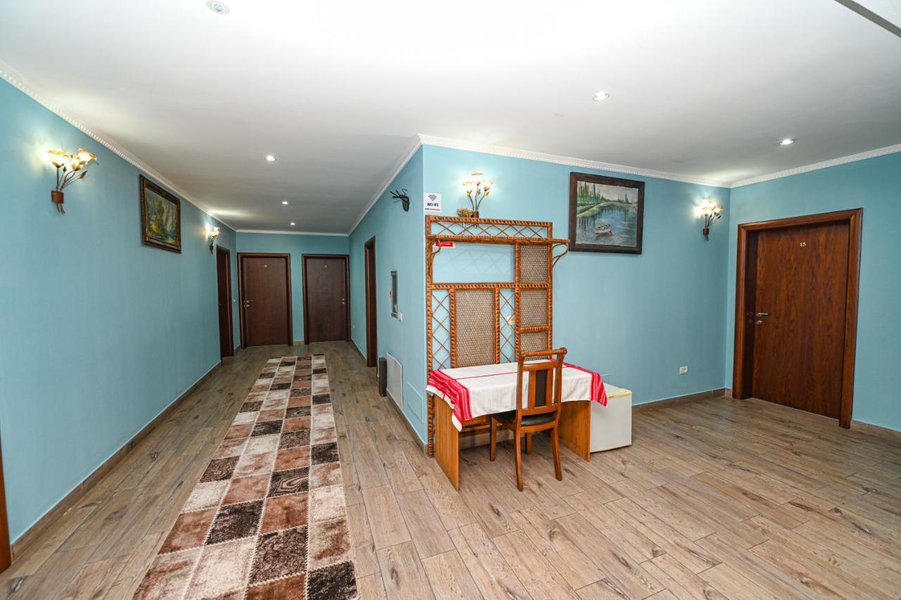 Hotel Epoka Shkodër Exteriér fotografie